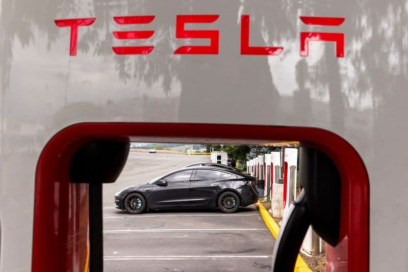 Tesla: FSD-ით აღჭურვილი მანქანები ევროპაში 4.1-ჯერ ნაკლებად ხვდებიან ავარიებში